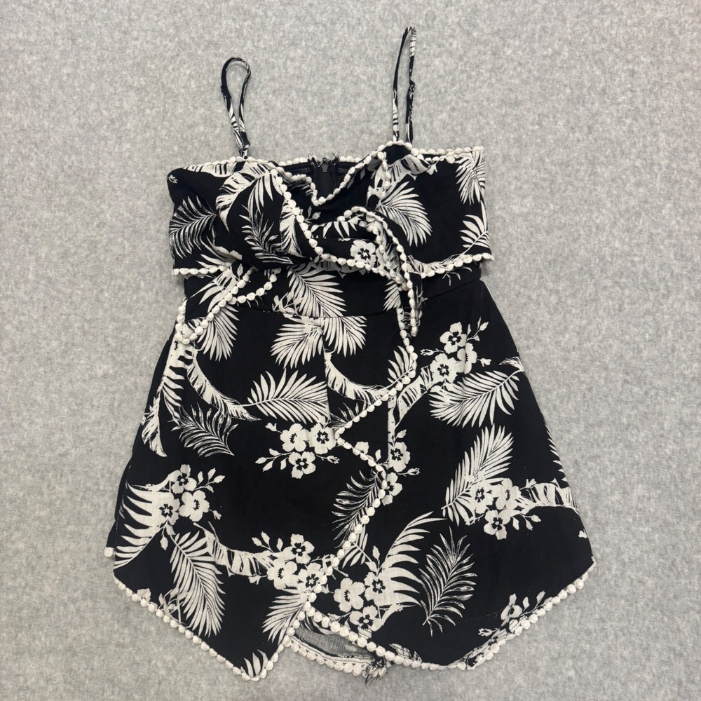 Francesca's Mi Ami Black White Tropical Floral Linen Blend Shorts Romper Small